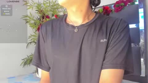 Snapshot of black_rose02 chatting on 8, 3, 2025 B L A C K R O S E online show from 8, 3, 2025