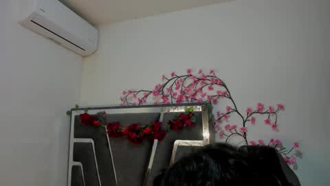 Snapshot of black_rose02 chatting on 5, 10, 2025 B L A C K R O S E online show from 5, 10, 2025