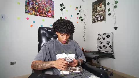 black_tentationx online show from 24, 2, 2025