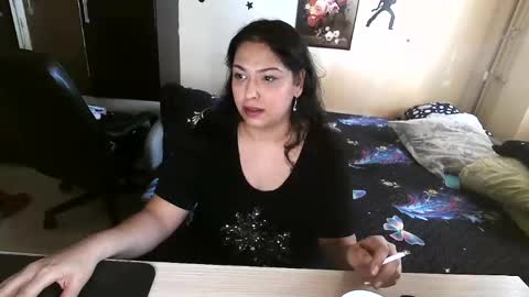 blackandwhiteboy6 online show from 26, 1, 2025