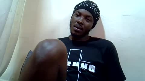 Snapshot of blackcoupel chatting on 27, 5, 2026 blackcoupel online show from 27, 5, 2026