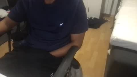 blackdiscreet online show from 16, 1, 2025