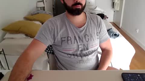 Snapshot of blackfox33 chatting on 17, 11, 2025 blackfox33 online show from 17, 11, 2025