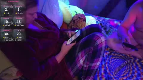 blacklightparty69 online show from 14, 9, 2025