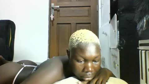 blackmarvel02 online show from 3, 12, 2025