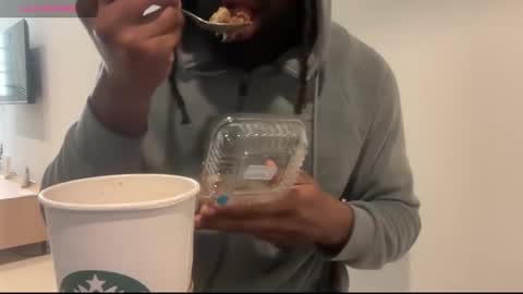 Snapshot of blackmuscles77 chatting on 27, 2, 2026 blackmuscles77 online show from 27, 2, 2026