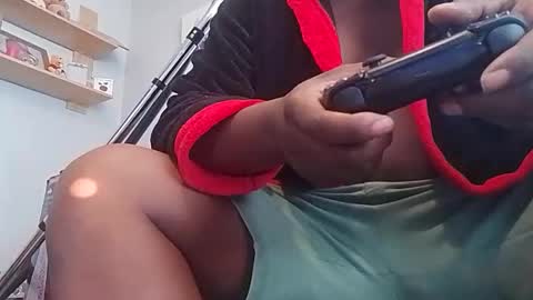 Snapshot of blacknwhitexxxx chatting on 27, 5, 2026 blacknwhitexxxx online show from 27, 5, 2026