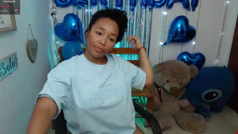 blackqueen_18 online show from 28, 12, 2024