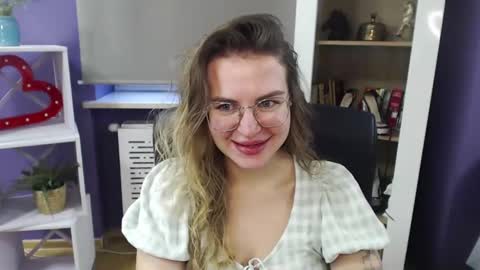 Z O E Y online show from 17, 12, 2024