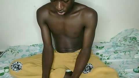 blacktwinkl online show from 7, 4, 2026