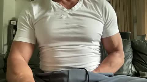 Snapshot of blacky290 chatting on 8, 5, 2026 blacky290 online show from 8, 5, 2026