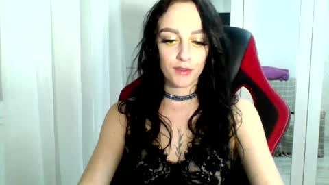 Snapshot of blacky_berry chatting on 4, 3, 2025 Ivy online show from 4, 3, 2025