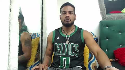 Snapshot of blade_foxx chatting on 6, 1, 2025 Richard online show from 6, 1, 2025