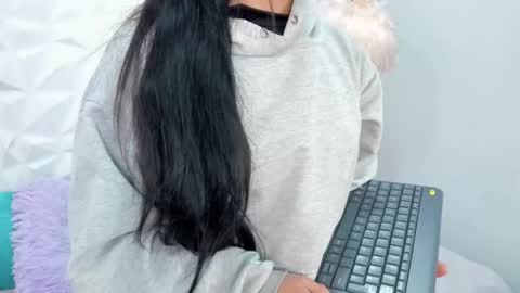 Snapshot of blair_harrison chatting on 17, 9, 2025 Blair online show from 17, 9, 2025
