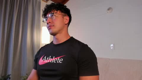 Blake Levi  Independent Model online show from 28, 12, 2024