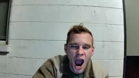 BlakeAndSkylar online show from 15, 12, 2024