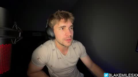 Snapshot of blakemiles2 chatting on 18, 7, 2026 Blake Miles online show from 18, 7, 2026
