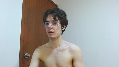 Snapshot of blakeshatter chatting on 20, 12, 2024 blakeshatter online show from 20, 12, 2024