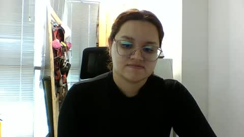 Snapshot of blanquita102530 chatting on 17, 9, 2025 Lary online show from 17, 9, 2025