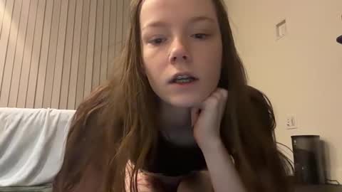 Snapshot of blazed_babezzz chatting on 14, 4, 2026 blazed_babezzz online show from 14, 4, 2026