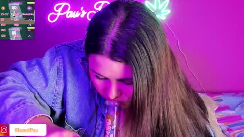 Pau online show from 23, 12, 2025