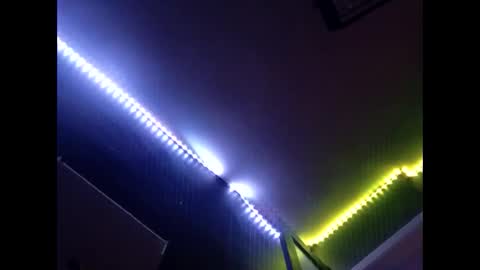 bleunuit43 online show from 20, 10, 2025