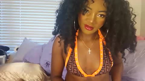 Snapshot of bliss_vixen chatting on 20, 9, 2025 bliss_vixen online show from 20, 9, 2025