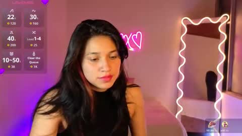 Snapshot of blithz_tay chatting on 8, 10, 2025 blithz_tay online show from 8, 10, 2025