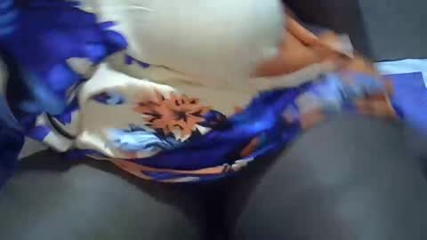 Snapshot of blonde202 chatting on 30, 1, 2025 Abbygael online show from 30, 1, 2025