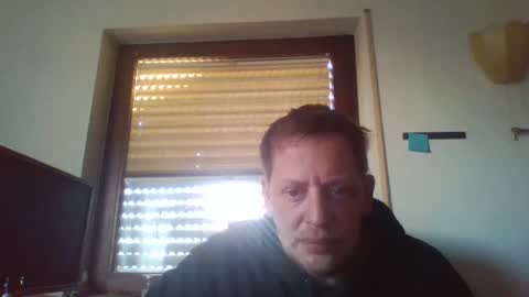 blonde32m online show from 9, 3, 2025