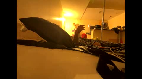 Snapshot of blonde3314 chatting on 14, 4, 2026 A K online show from 14, 4, 2026