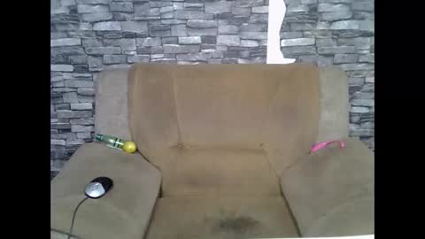 Snapshot of blonde_creamy chatting on 20, 5, 2026 blonde_creamy online show from 20, 5, 2026