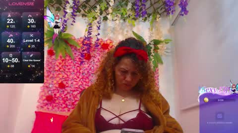 blonde_squirt_ online show from 8, 1, 2026