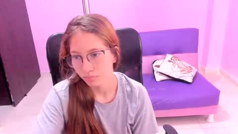 Snapshot of blondie_dirty_squirt chatting on 28, 4, 2026 blondie_dirty_squirt online show from 28, 4, 2026