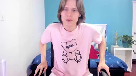 Snapshot of blondie_lover69 chatting on 21, 1, 2025 Maleeth online show from 21, 1, 2025