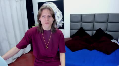 Snapshot of blondie_lover69 chatting on 25, 1, 2025 Maleeth online show from 25, 1, 2025