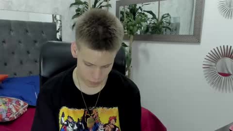 Snapshot of blondie_lover69 chatting on 27, 2, 2025 Maleeth online show from 27, 2, 2025