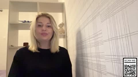 blondie_xoxoxo online show from 26, 10, 2025
