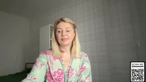 blondie_xoxoxo online show from 21, 11, 2025