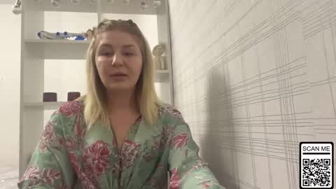blondie_xoxoxo online show from 14, 1, 2026