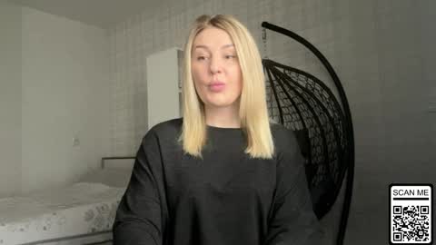 blondie_xoxoxo online show from 29, 3, 2026