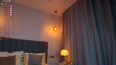 Mia online show from 10, 9, 2025