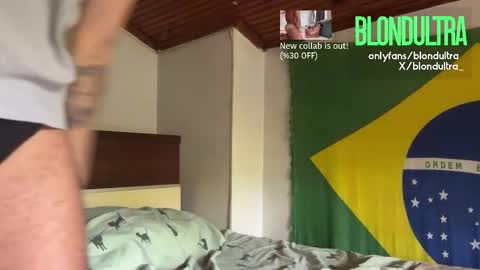 Snapshot of blondultra chatting on 18, 9, 2025 blondultra online show from 18, 9, 2025
