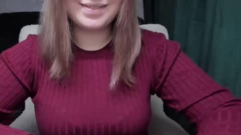 Snapshot of blondymargaret chatting on 23, 11, 2025 blondymargaret online show from 23, 11, 2025