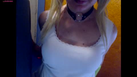 Blontsex online show from 6, 12, 2024