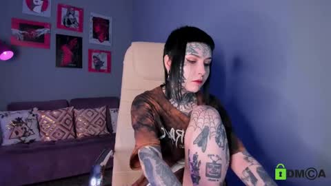 Snapshot of blood__mary chatting on 3, 5, 2026 Mary online show from 3, 5, 2026