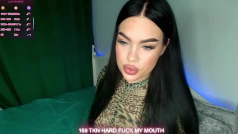 Snapshot of blowjob_queeny chatting on 1, 10, 2025 Welcome guysMy name KatePVT its Open online show from 1, 10, 2025