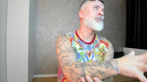 Snapshot of blowmyxxl chatting on 8, 1, 2025 Nico online show from 8, 1, 2025