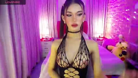 Snapshot of blue_aiveexx chatting on 15, 12, 2024 aivee online show from 15, 12, 2024
