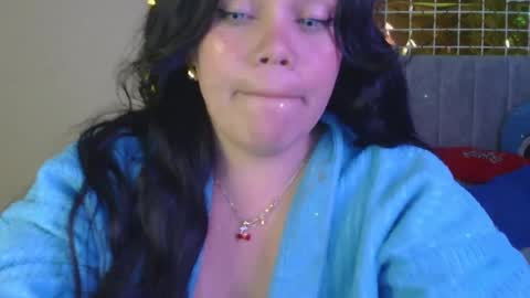 Snapshot of blue_angel33 chatting on 6, 3, 2025 kate online show from 6, 3, 2025